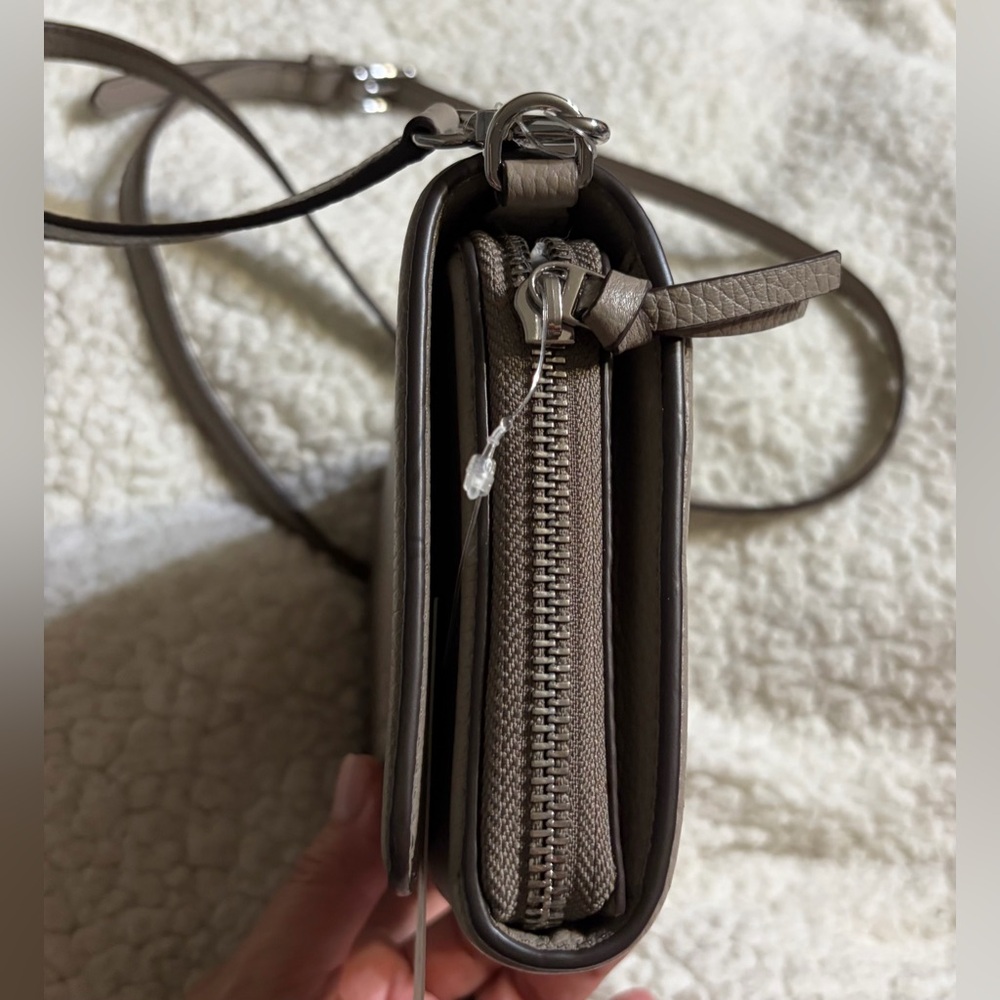 NWT Tory Burch Crossbody - Picture 5 of 12